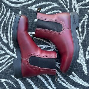 Like New Blundstone High Top Leather Boots Shiraz Red (Size 10.5 US|7.5 AU/UK)